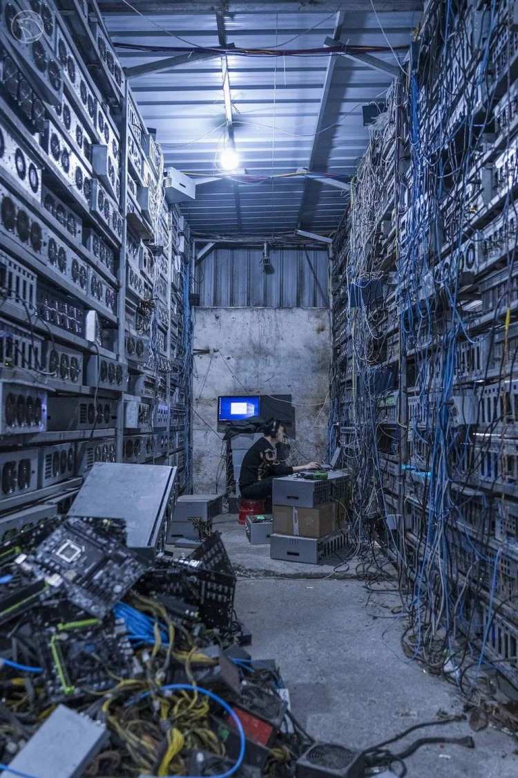 2014比特币矿场(19年比特币矿场倒闭)