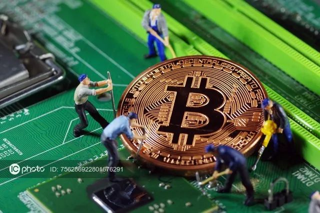 比特币大V(比特币十年走势一览)